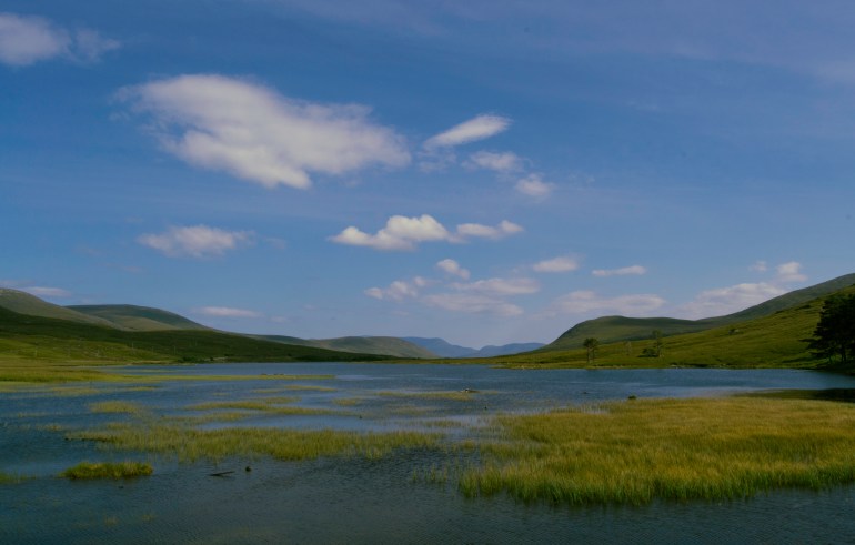 The Conon Hydro-Electric Power Scheme, which lies to the north of the Affric-Beauly Scheme, is centred on Strathconan and Strath Bran. The second stage of development focused on Conon Valley where dams were built at Loch Droma and in Strath Vaich to create high level reservoirs. Water descends to a power station at Loch Glascarnoch, a man-made reservoir with a substantial dam 28m (92 feet) high and 510m (1673 feet) long, and travels on to Mossford power station. It is then discharged into Loch Luichart, which drains the area around Achnasheen.