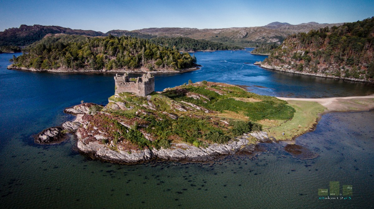 Castle Tioram - Adhar dhealbh