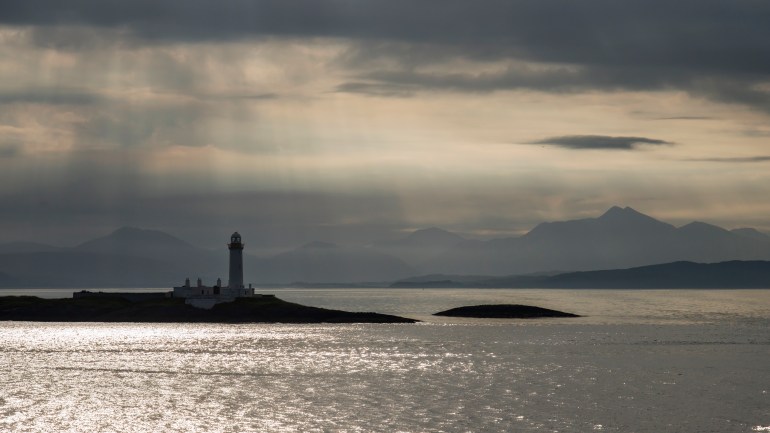 Eilean Musdile - in to light